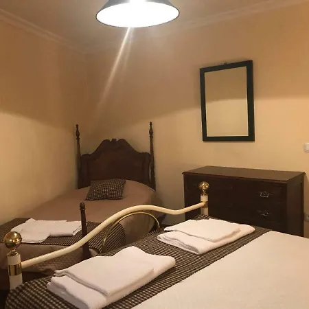 Casas Da Estrela * Gouveia (Guarda)