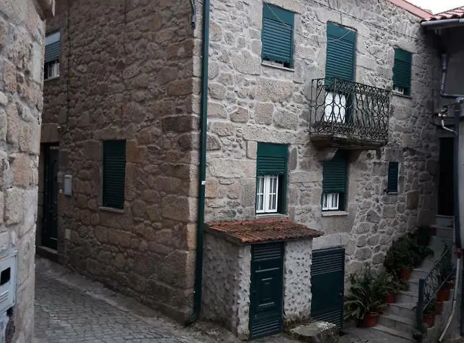 Nyaraló Casas Da Estrela *