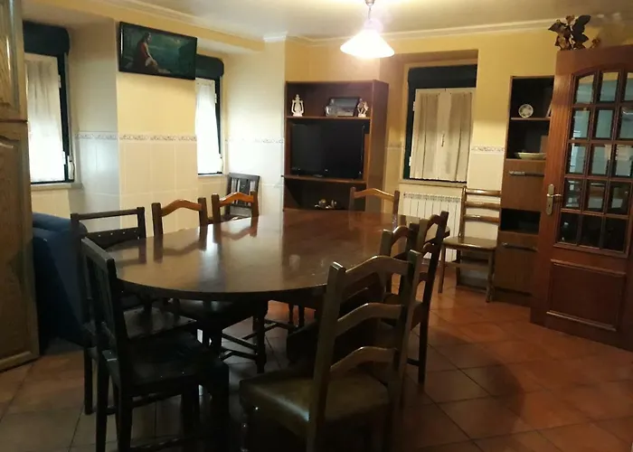 Casas Da Estrela بيت للعطل *